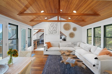 Oak Bluffs, Waterfront Home on Nantucket S Martha's Vineyard vacation rental - Coastal chic furnishings throughout.
