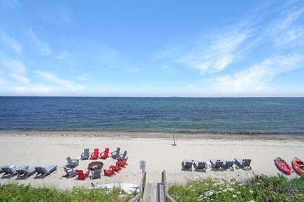 Oak Bluffs, Waterfront Home on Nantucket S Martha's Vineyard vacation rental - 