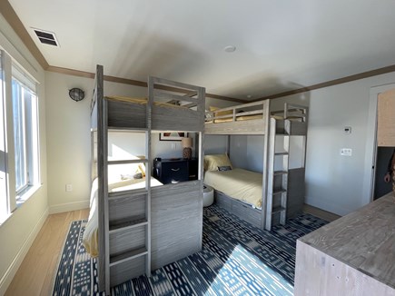 Seamist: Aquinnah Sunsets & Wa Martha's Vineyard vacation rental - lower level bunk room
