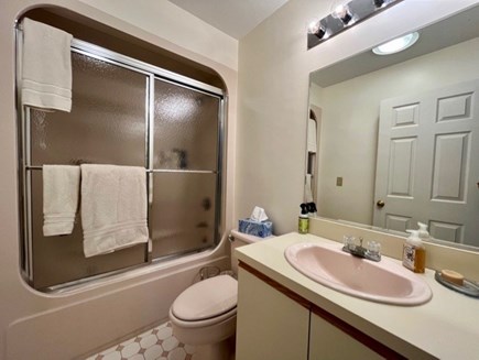 Edgartown Martha's Vineyard vacation rental - First floor bathroom with shower and bath