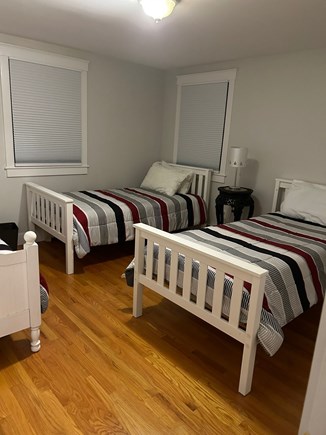 Oak Bluffs Martha's Vineyard vacation rental - Bedroom 3 with 3 Twins