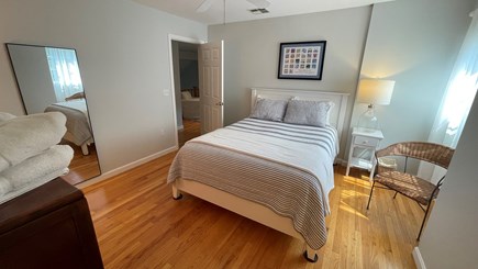 Edgartown Martha's Vineyard vacation rental - 2nd Bedroom (Queen 2nd Floor)