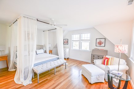 Katama-Edgartown Martha's Vineyard vacation rental - Second Floor En-Suite Bedroom