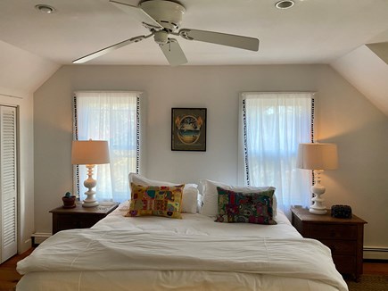 Vineyard Haven Martha's Vineyard vacation rental - King size bedroom upstairs