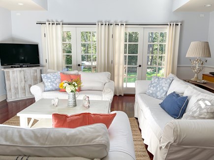 Edgartown Martha's Vineyard vacation rental - Living room in main house