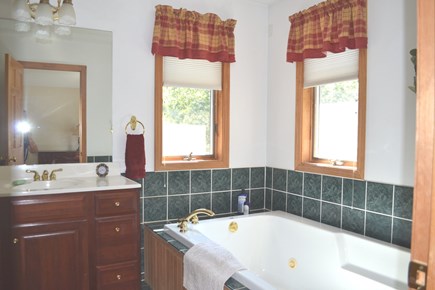 Oak Bluffs Martha's Vineyard vacation rental - Private bathroom for primary bedroom