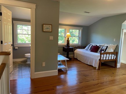 Chilmark Martha's Vineyard vacation rental - 3rd floor with daybed and private bath
