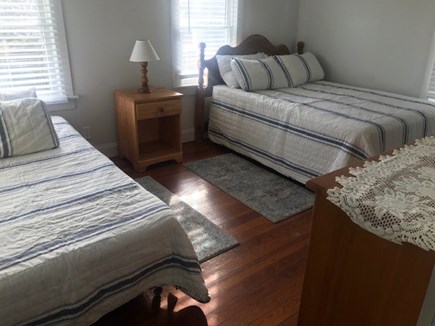 Oak Bluffs Martha's Vineyard vacation rental - Upstairs bedroom with one twin and one double bed