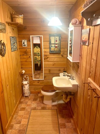 Vineyard Haven Martha's Vineyard vacation rental - Full Bathroom w/shower