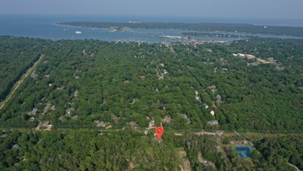 Vineyard Haven Martha's Vineyard vacation rental - 1 Mile from the Vineyard Haven Ferry and Downtown