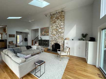 Chilmark Martha's Vineyard vacation rental - Open floorplan living room
