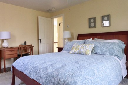 Edgartown Martha's Vineyard vacation rental - Second queen bedroom upstairs
