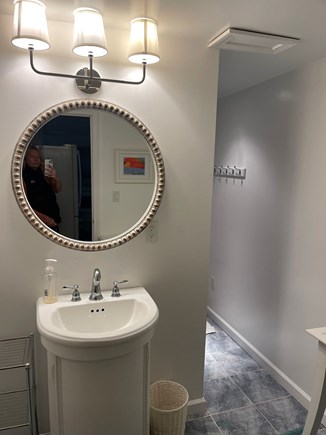 Vineyard Haven, West Chop Martha's Vineyard vacation rental - Sparkling clean bathroom with Neutrogena body wash, shampoo & con