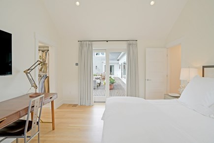 Edgartown, Long Point Martha's Vineyard vacation rental - Bedroom 1: Primary suite with king bed