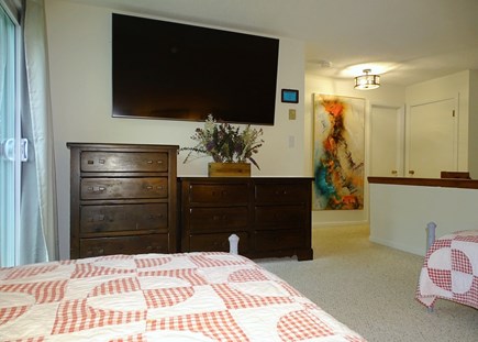 Vineyard Haven (West Chop) Martha's Vineyard vacation rental - Twin bedroom showing TV, top of halway