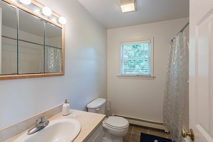 Oak Bluffs Martha's Vineyard vacation rental - Bright bathroom 1 of 2