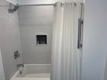 Edgartown Martha's Vineyard vacation rental - Second FL Shower