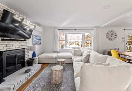 Edgartown Martha's Vineyard vacation rental - Living Room with working fireplace