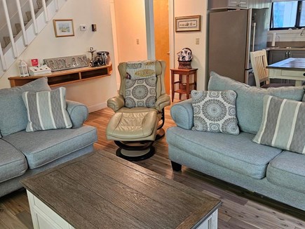 Edgartown Martha's Vineyard vacation rental - That recliner in front of the TV has your name on it.