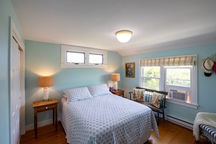Edgartown Martha's Vineyard vacation rental - Comfortable queen bed