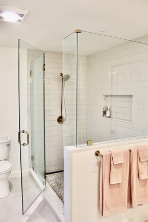Oak Bluffs Martha's Vineyard vacation rental - First floor en-suite bathroom shower