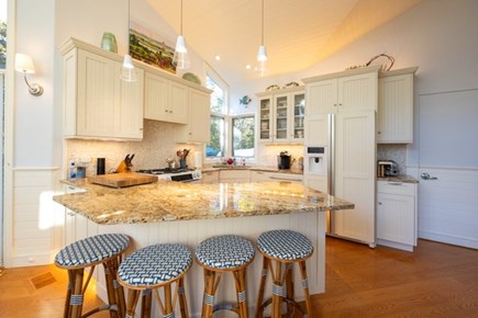 Edgartown Martha's Vineyard vacation rental - Fully equipped kitchen with breakfast bar
