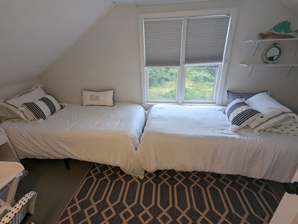 Chappaquiddick Martha's Vineyard vacation rental - Bedroom - 2 Twin Beds