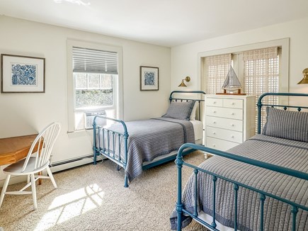 Oak Bluffs Martha's Vineyard vacation rental - Upstairs twin bedroom (can be converted to King)