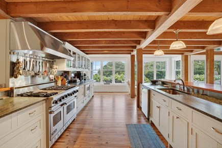 Oak Bluffs, Waterview Farm Martha's Vineyard vacation rental - Kitchen