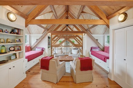 Oak Bluffs, Waterview Farm Martha's Vineyard vacation rental - Second Floor Loft