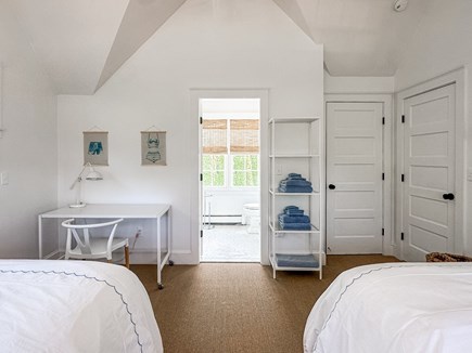 Edgartown Martha's Vineyard vacation rental - Second floor bedroom with (2) Queens + private bath (tub/shower)
