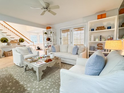 Edgartown Martha's Vineyard vacation rental - Cozy living room