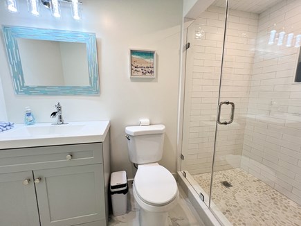 Oak Bluffs, Vineyard Haven Martha's Vineyard vacation rental - Lower Level Full Bath