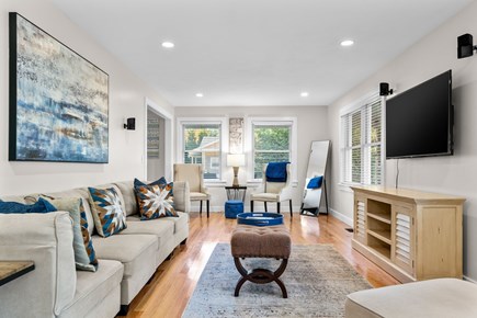 Oak Bluffs Martha's Vineyard vacation rental - Cozy Living room with TV