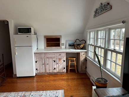 Edgartown, Katama Modern Rustic Gem Martha's Vineyard vacation rental - Mini kitchen in “Osprey Nest” apartment apartment