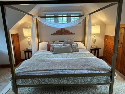 Edgartown, Katama Modern Rustic Gem Martha's Vineyard vacation rental - King master bed fit for royalty or a romantic vacation.