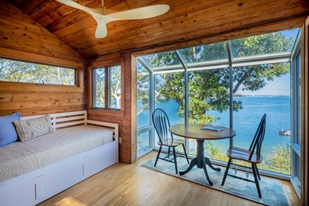 Oak Bluffs, Lagoon Martha's Vineyard vacation rental - Top floor bedroom (twin with trundle)