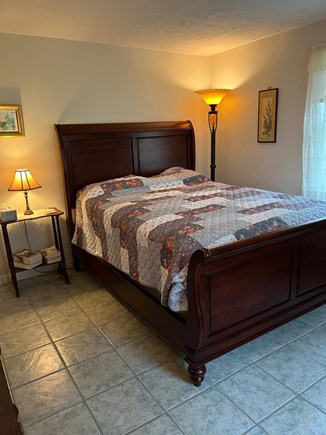 Edgartown Martha's Vineyard vacation rental - Bedroom 3: 1st floor queen bedroom