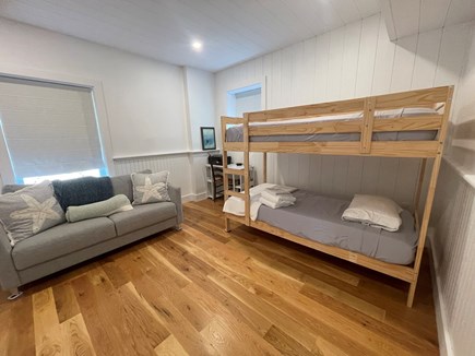 Aquinnah, Aquin-Jan Martha's Vineyard vacation rental - Fifth bedroom has a bunkbed and double sofabed