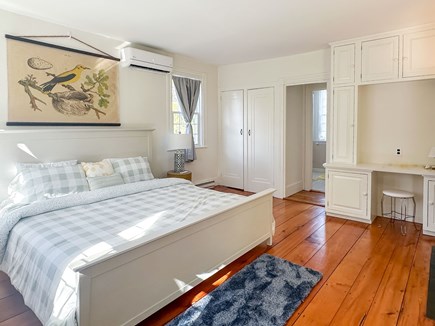 Downtown Edgartown Martha's Vineyard vacation rental - Second primary suite (King)