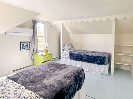 Downtown Edgartown Martha's Vineyard vacation rental - Third floor guest bedroom (2 Twins)