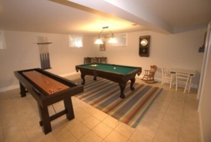 Oak Bluffs, East Chop Martha's Vineyard vacation rental - Entertainment Space w/ TV and additional Bedroom