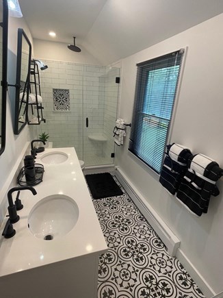Oak Bluffs Martha's Vineyard vacation rental - Beautiful Master ensuite with double sinks and shower