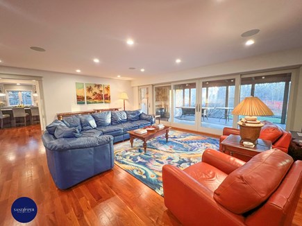 Chilmark Martha's Vineyard vacation rental - Living Room