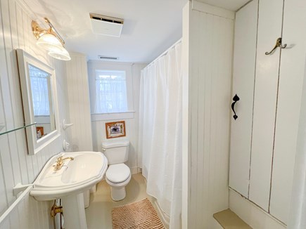 Downtown Edgartown Martha's Vineyard vacation rental - Hall Bathroom, Shower Tub Combo, Second Floor