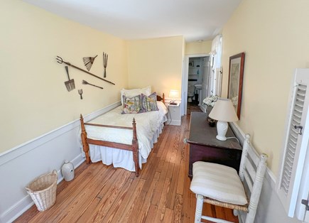 Downtown Edgartown Martha's Vineyard vacation rental - Office, with Twin Bed