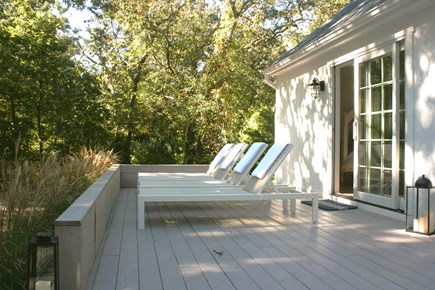 Edgartown Martha's Vineyard vacation rental - Outdoor Chaise Loungers