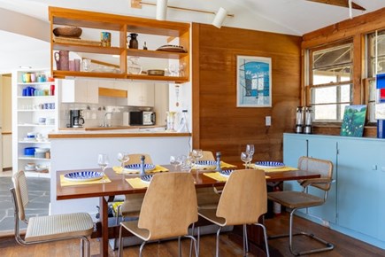 Chilmark, Menemsha Martha's Vineyard vacation rental - Indoor dining area