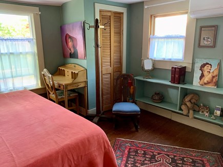 Vineyard Haven Martha's Vineyard vacation rental - King bedrom