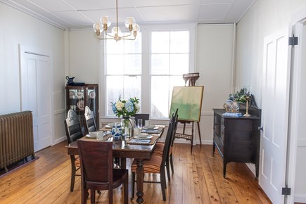 Oak Bluffs Martha's Vineyard vacation rental - Photo Taken by Dena Porter - Dining